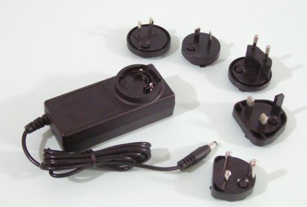 40~65W Interchangeable Power Adapter